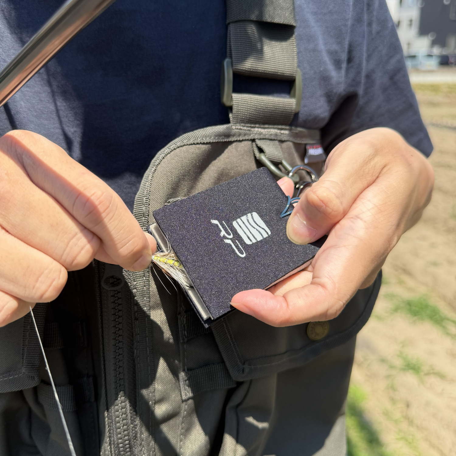 フライフックシャープナー 使用イメージ1